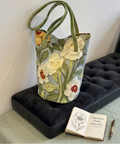 Bolso de Hombro "Jardín al Óleo": Arte y Capacidad en tu Día a Día