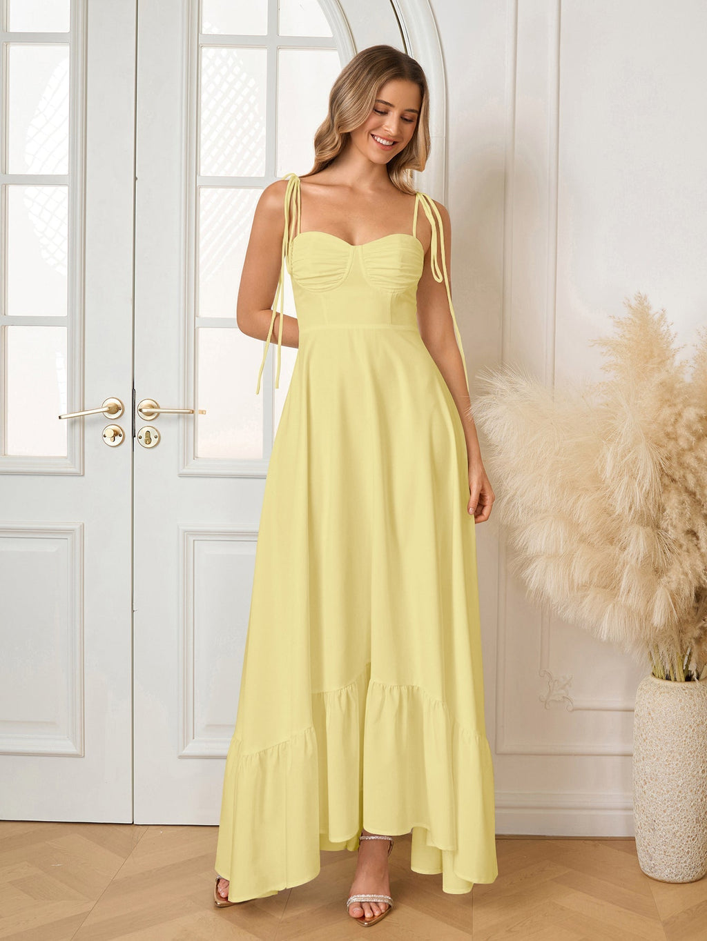 Vestido Maxi "Romance Casual": Escote Corazón y Tirantes de Lazo