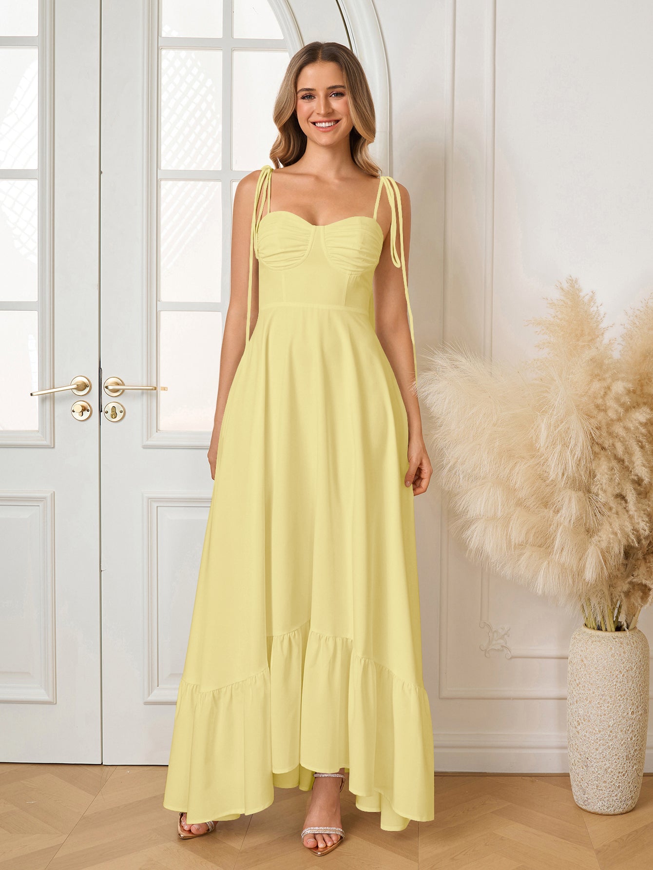Vestido Maxi "Romance Casual": Escote Corazón y Tirantes de Lazo