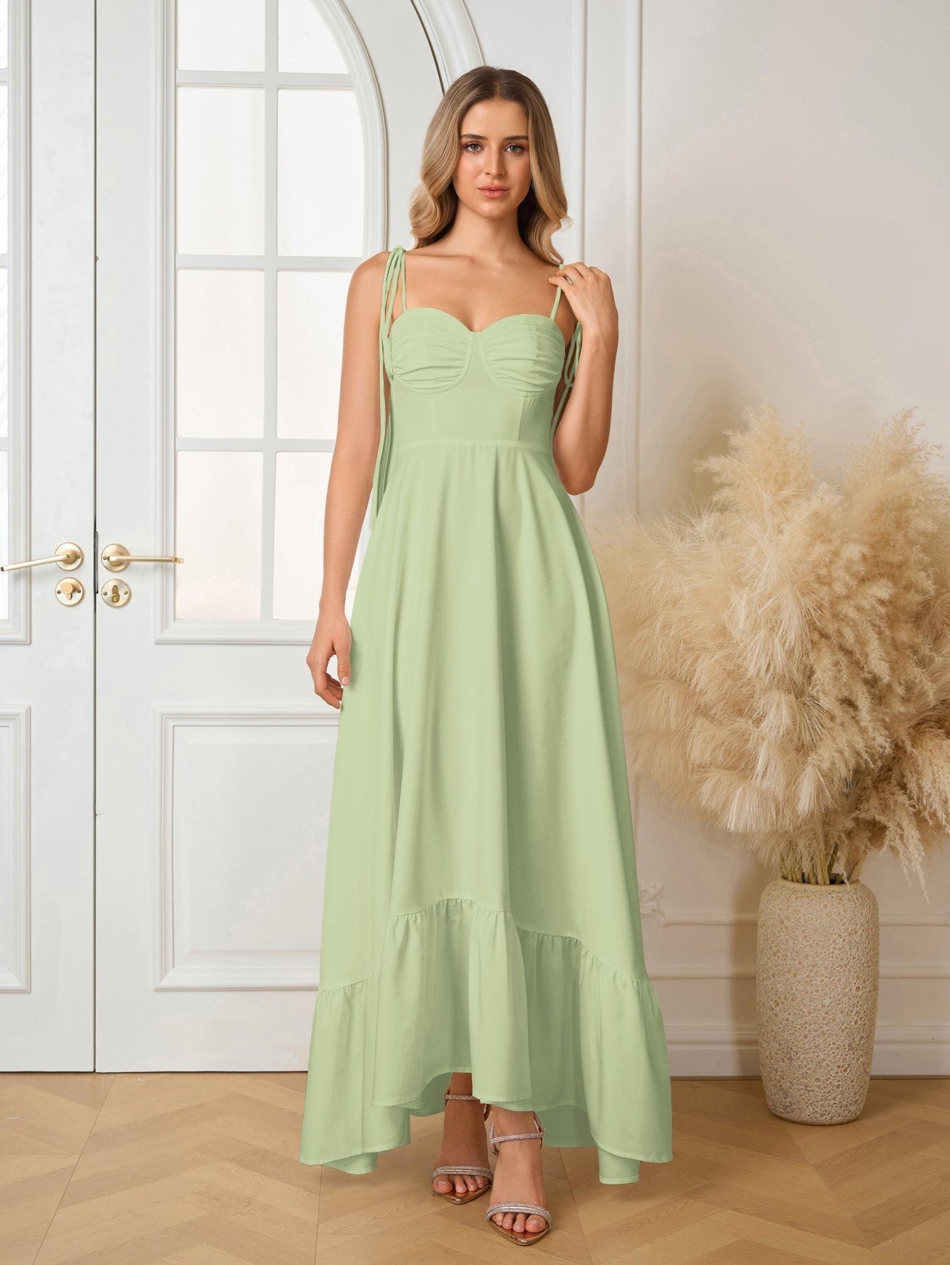 Vestido Maxi "Romance Casual": Escote Corazón y Tirantes de Lazo