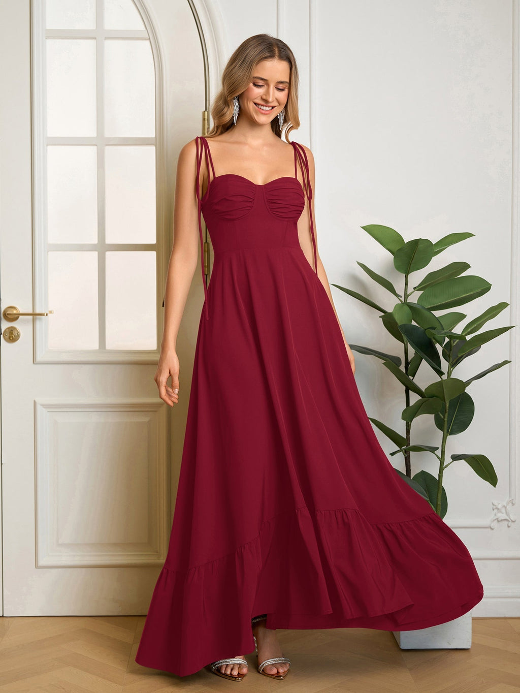 Vestido Maxi "Romance Casual": Escote Corazón y Tirantes de Lazo