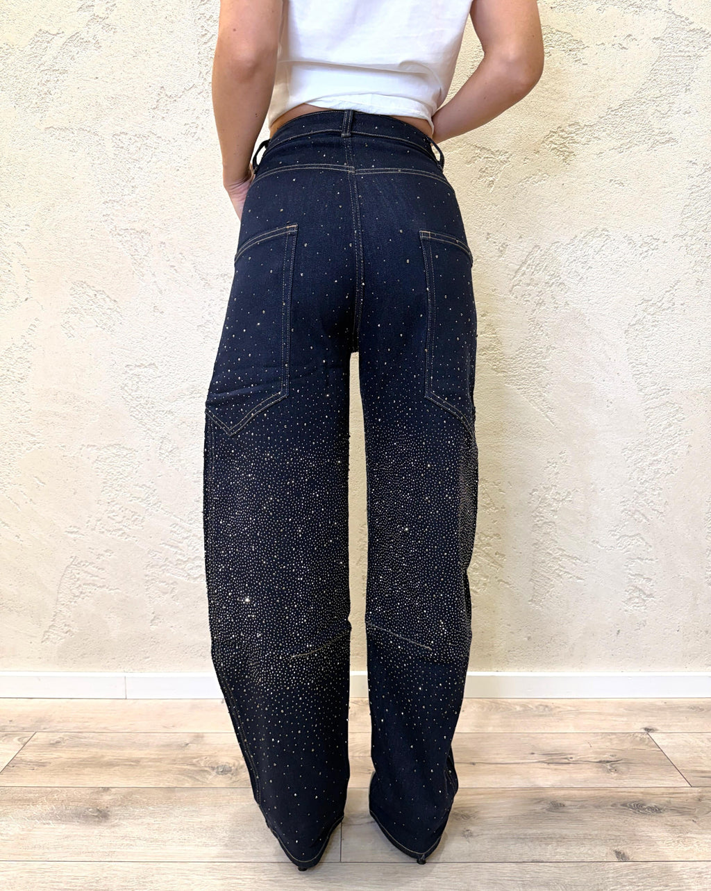 Jeans modelo Luna Baloon Fit con Strass